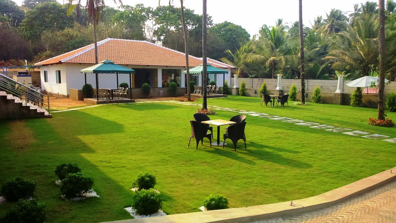 Hotel Kateel International Karkal ภายนอก รูปภาพ